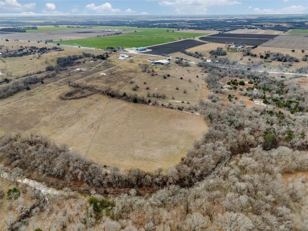 16.5 acres in Hill County - photo 3