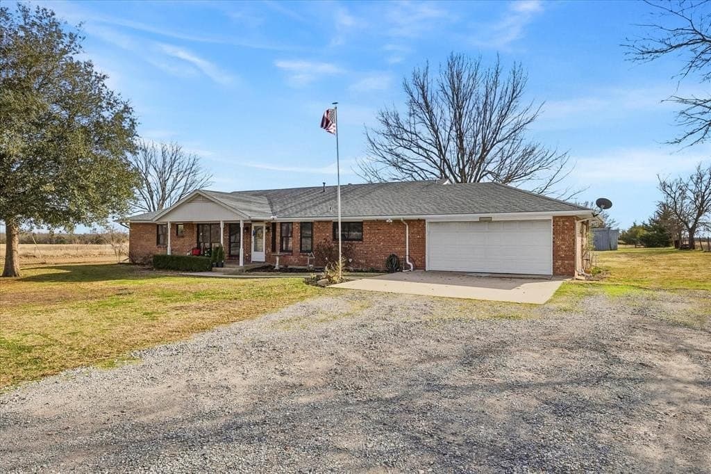 32.35 acres in Hunt County - photo 38