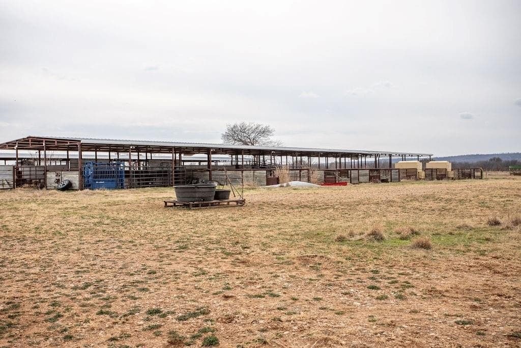 43 acres in Shackelford County - photo 25