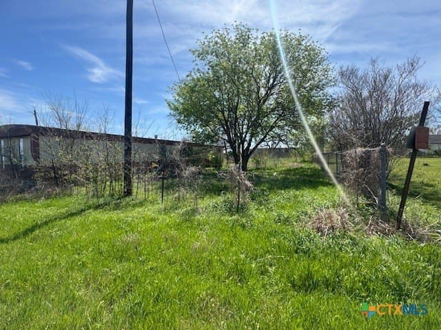 0.56 acres in Milam County - photo 4