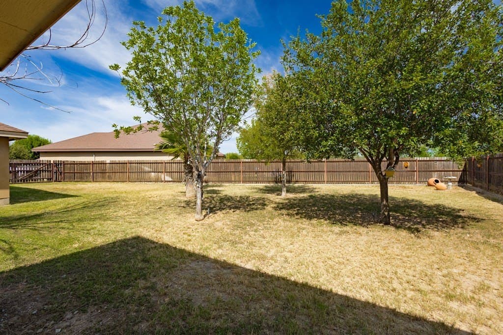 13,324 acres in Maverick County - photo 34