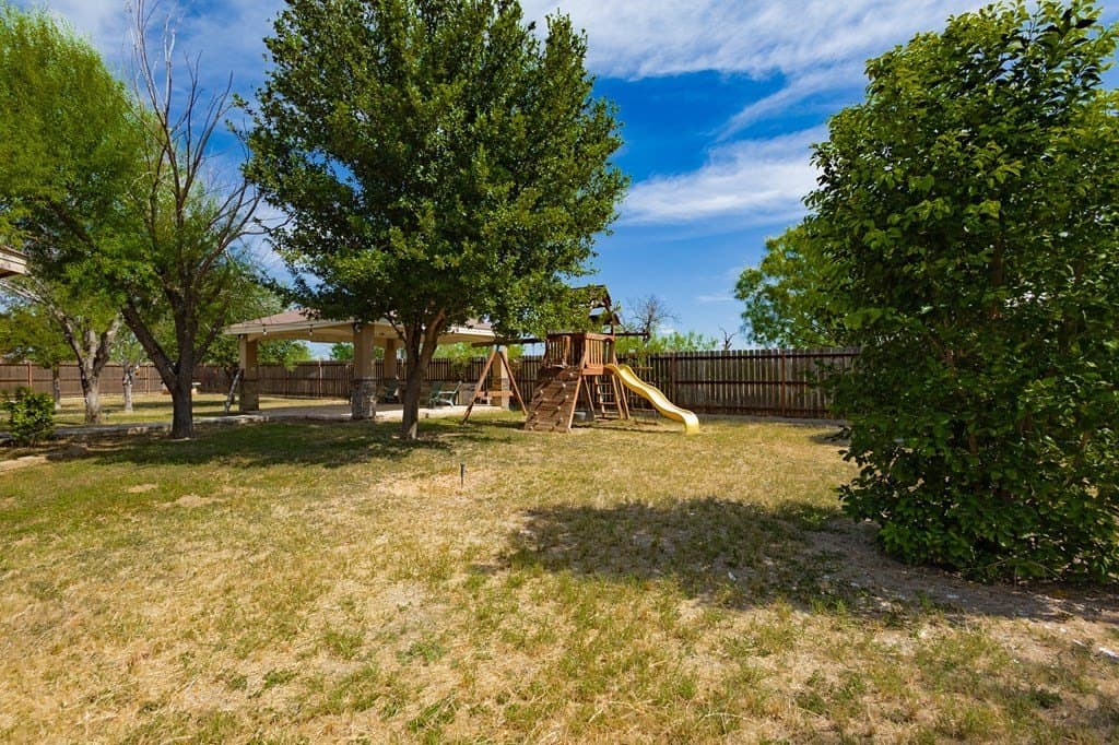 13,324 acres in Maverick County - photo 38