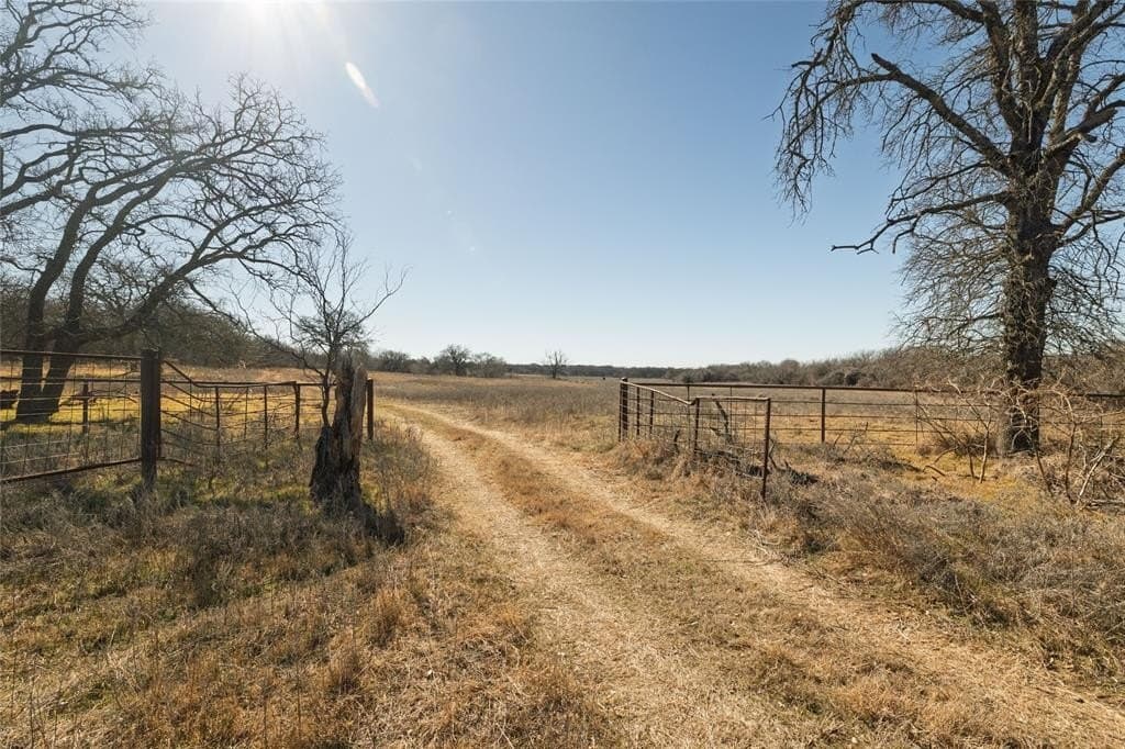 486.66 acres in Parker County - photo 17