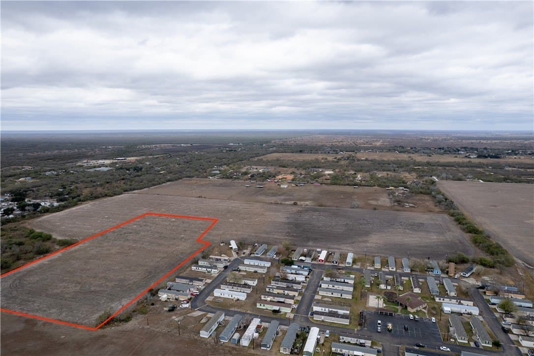 9.22 acres in Kleberg County - photo 3