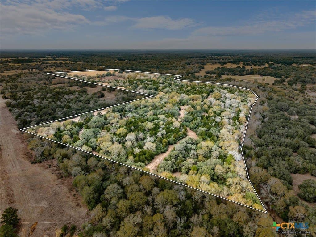 79.76 acres in Lavaca County - photo 12