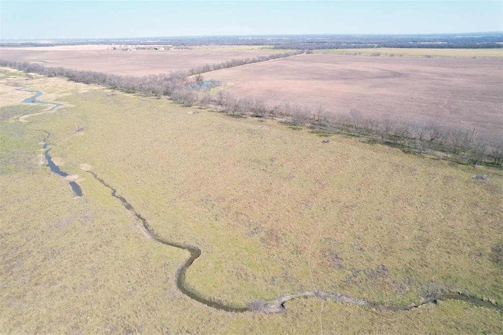 101 acres in Falls County - photo 22