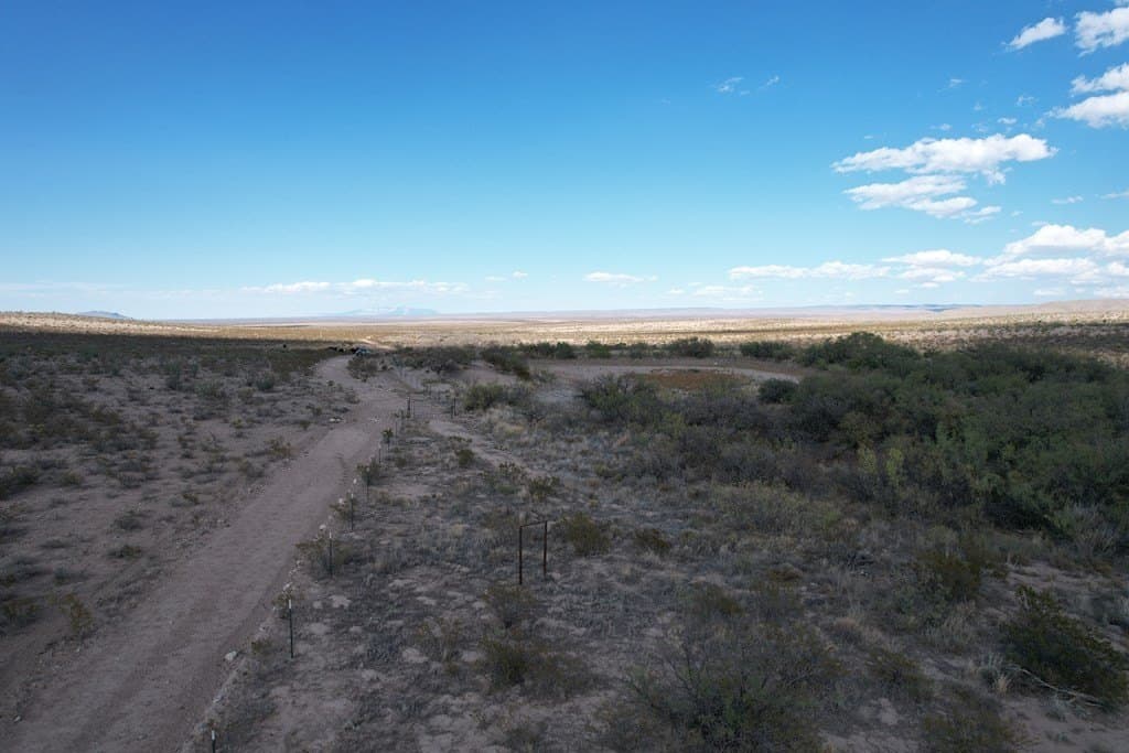 20.01 acres in Hudspeth County - photo 3