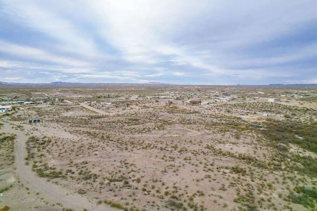 71.11 acres in Presidio County - photo 4