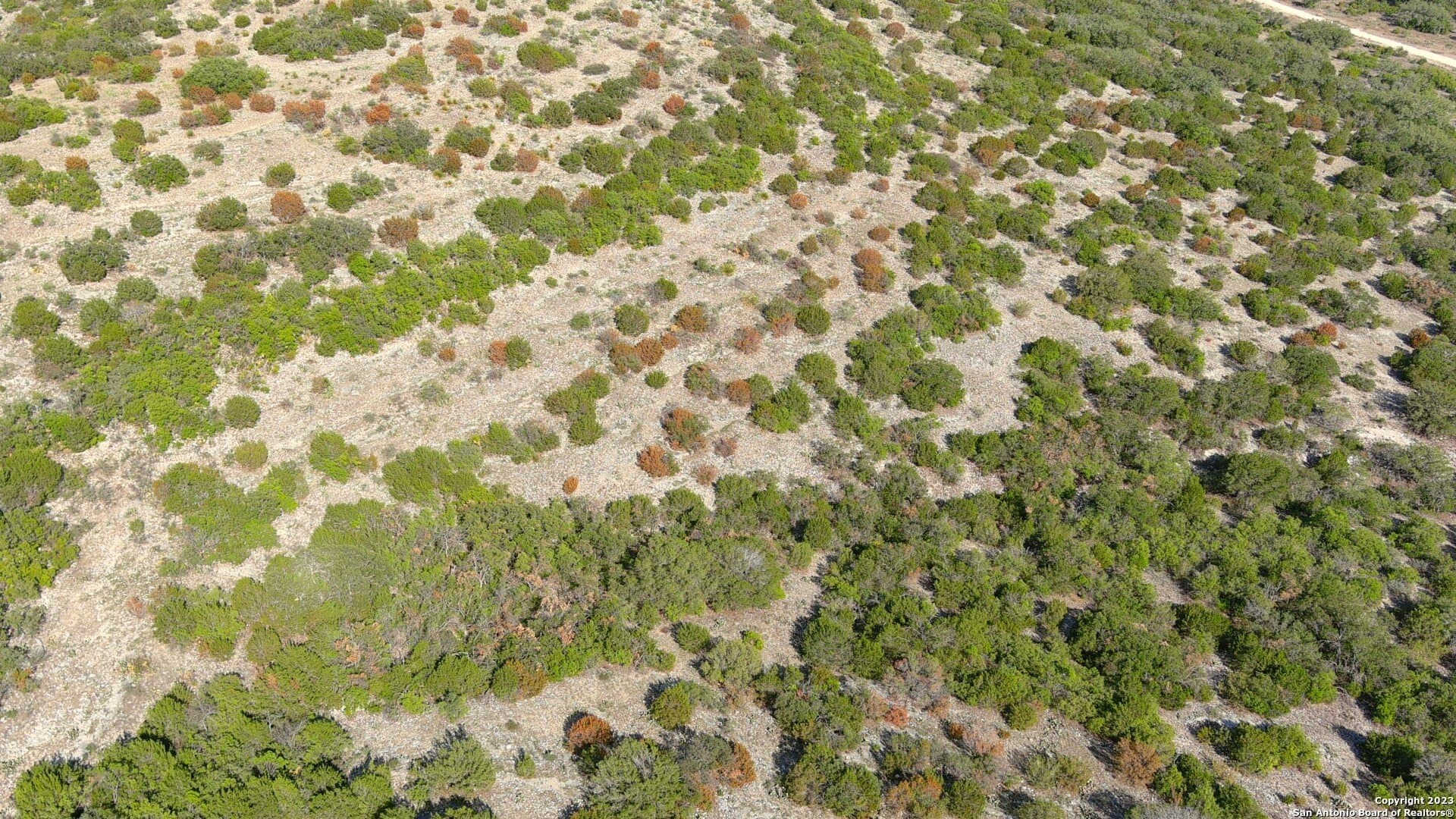 95 acres in Edwards County - photo 18