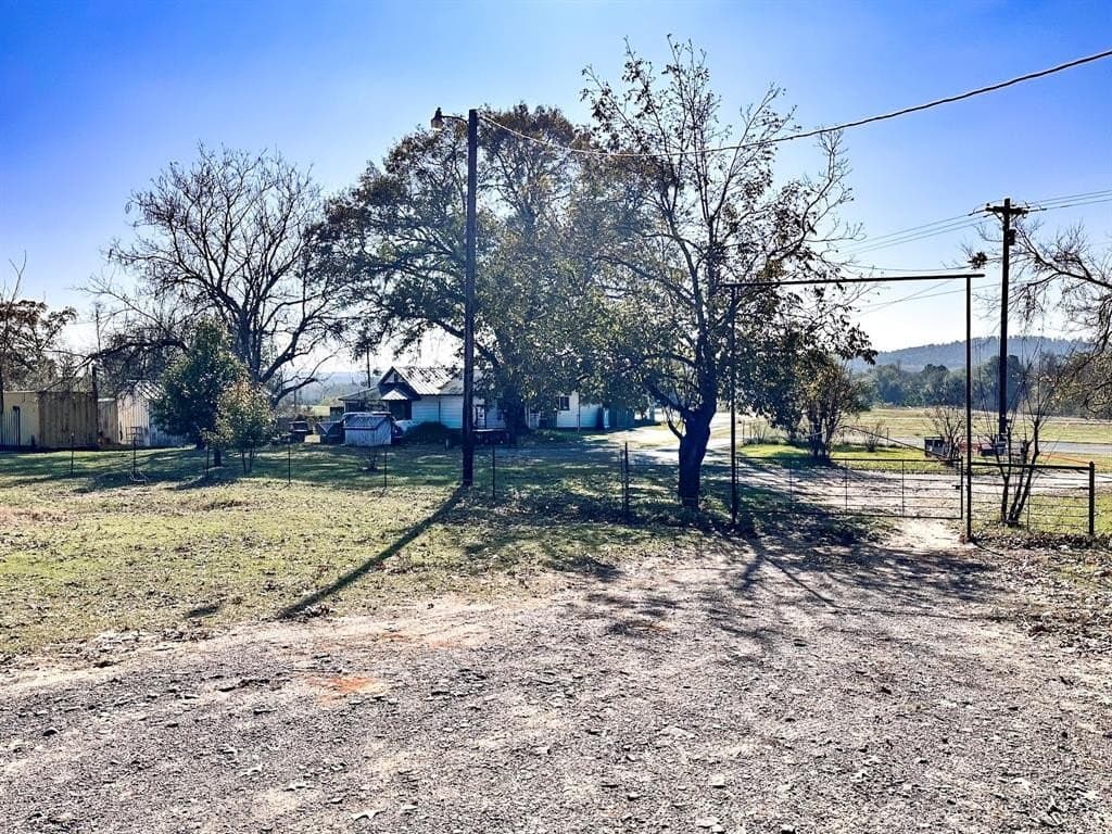 19.9 acres in Henderson County - photo 7