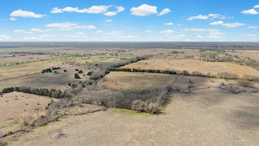 18.77 acres in Hunt County - photo 14