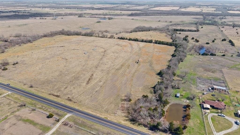 18.77 acres in Hunt County - photo 5
