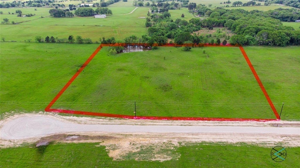 5.5 acres in Henderson County - photo 7