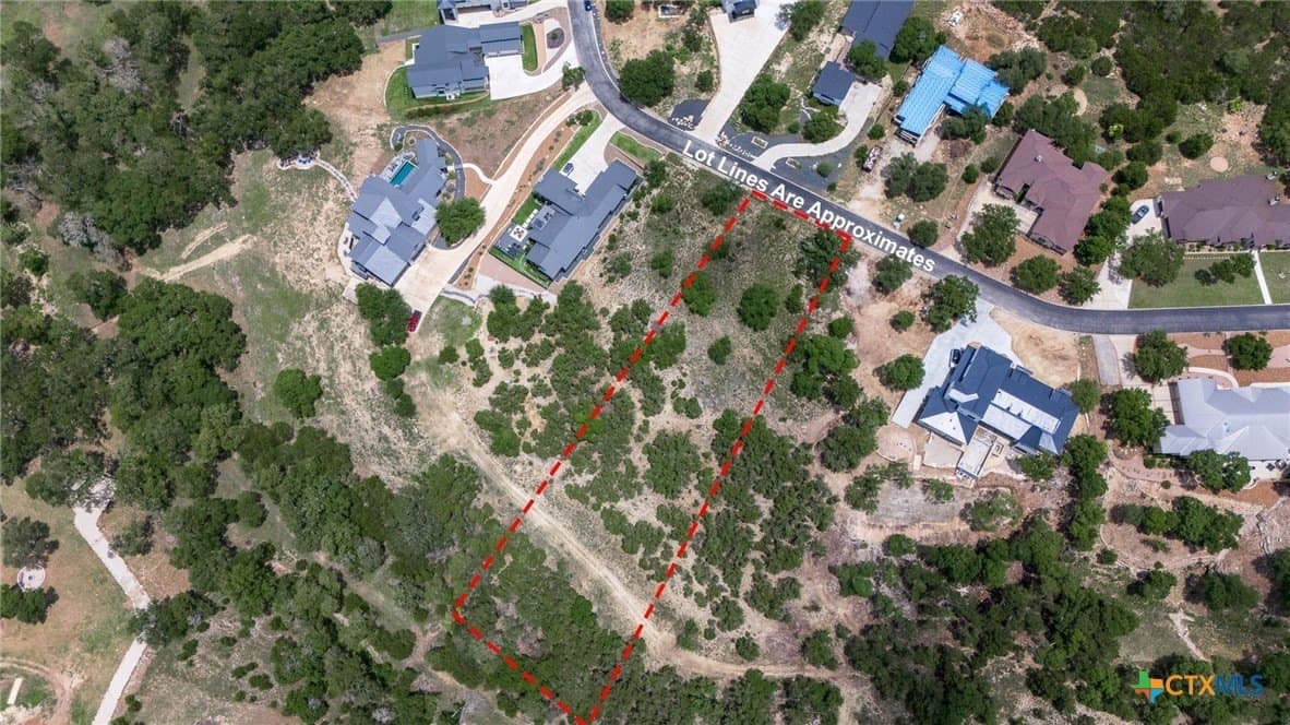 1.04 acres in Comal County - photo 4