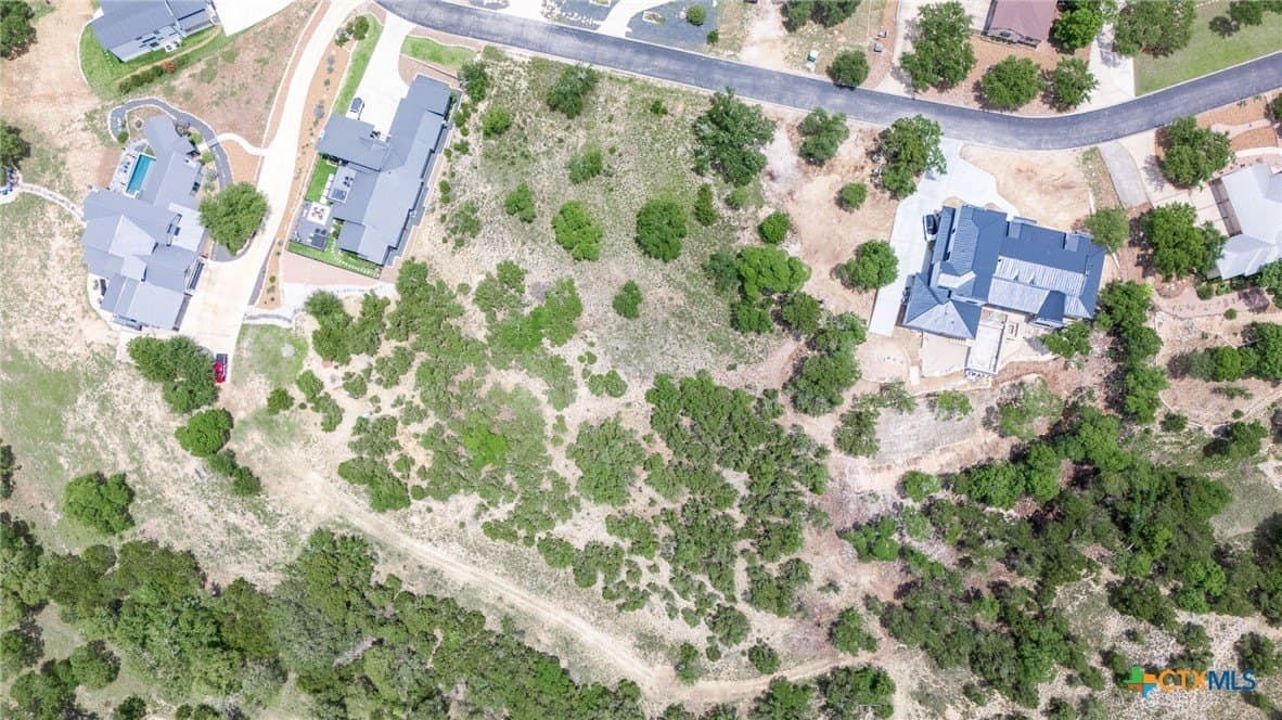 1.04 acres in Comal County - photo 8