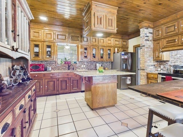 12.06 acres in Henderson County - photo 16