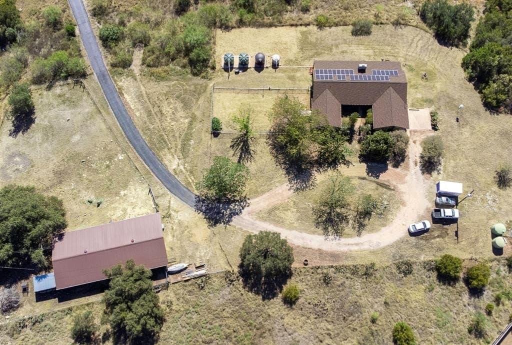 20 acres in Travis County - photo 18