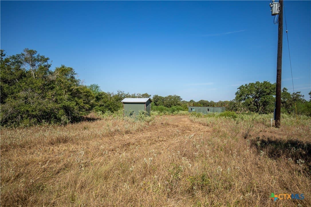 109.03 acres in DeWitt County - photo 24