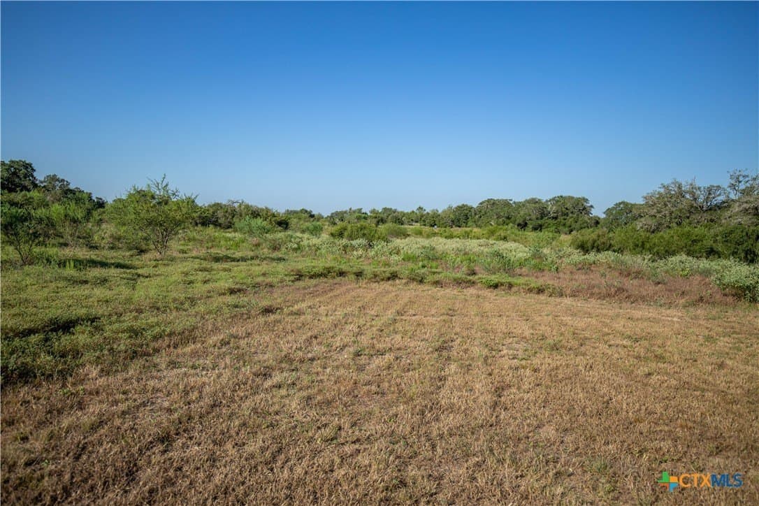 109.03 acres in DeWitt County - photo 15