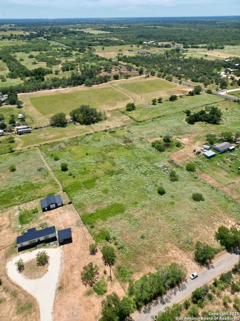 1.86 acres in Atascosa County - photo 5