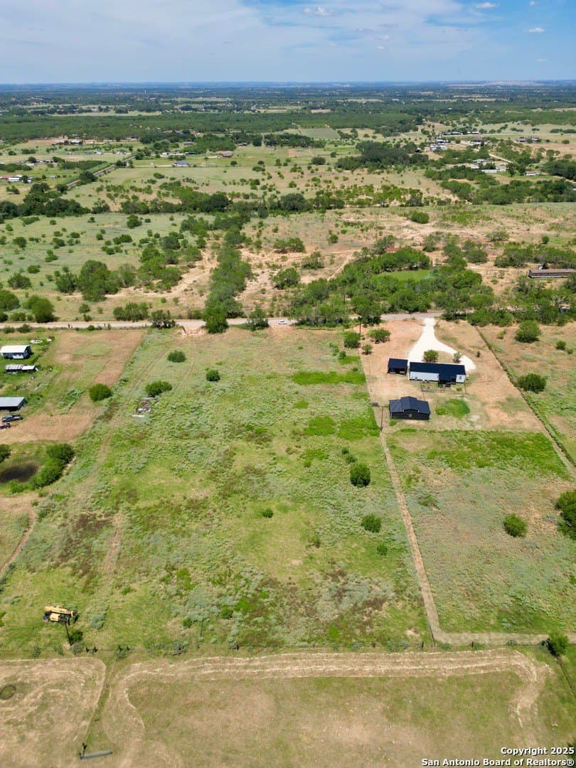 1.86 acres in Atascosa County - photo 2