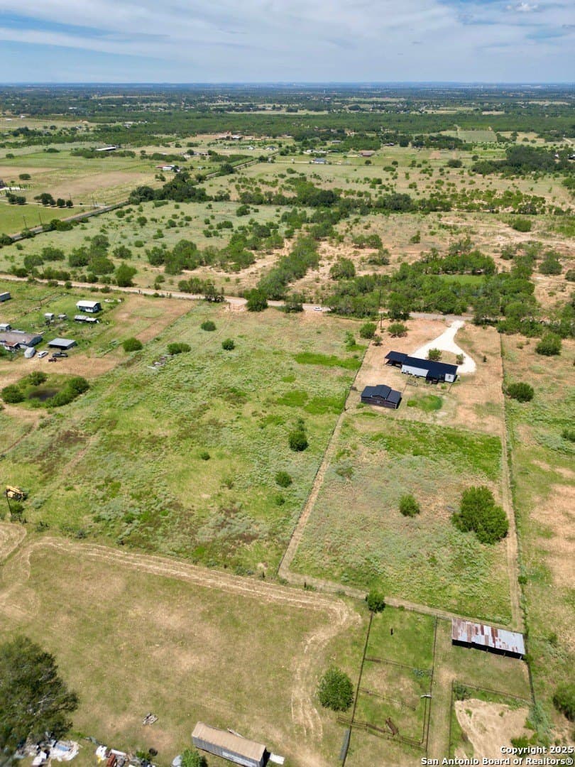1.86 acres in Atascosa County - photo 3