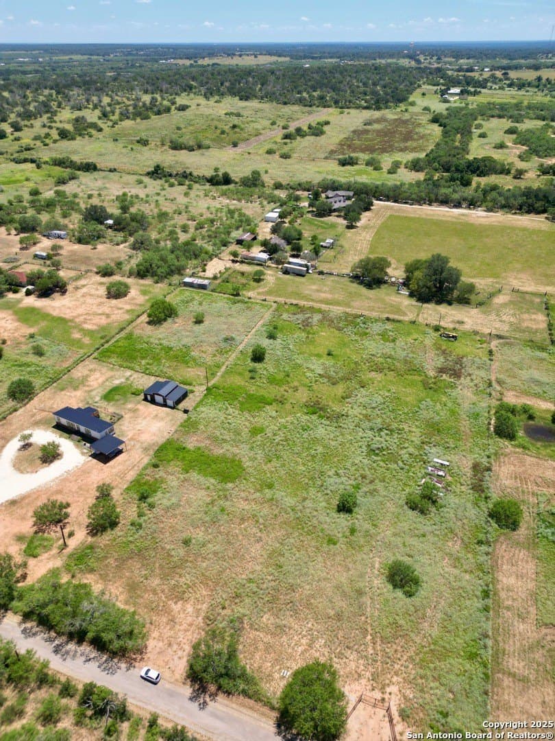 1.86 acres in Atascosa County - photo 4
