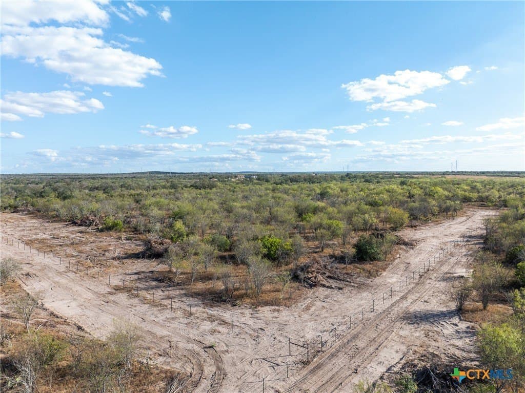 23.07 acres in Gonzales County - photo 28