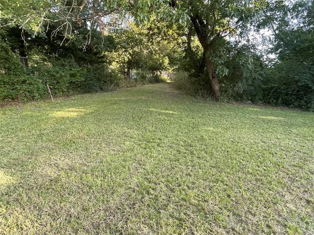 0.1 acres in Hunt County - photo 4