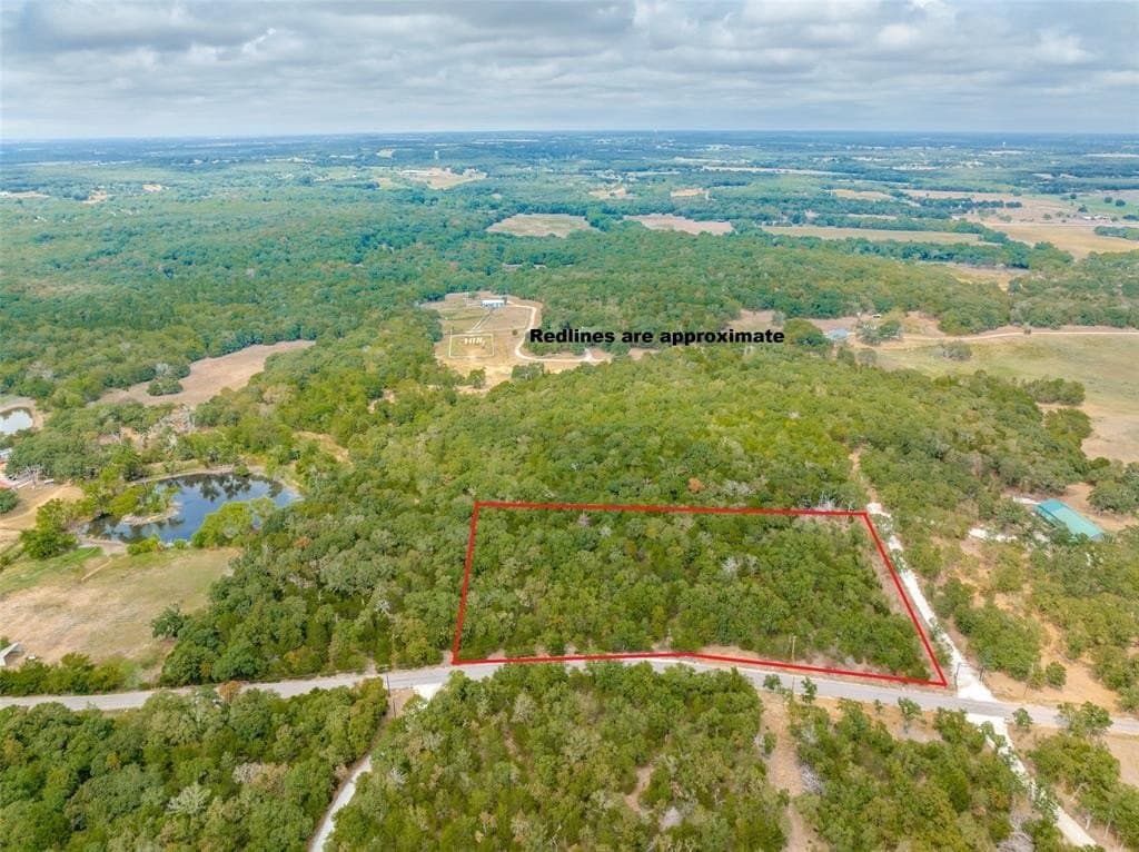 4.78 acres in Cooke County - photo 3