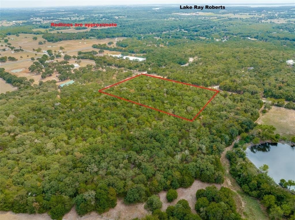 4.78 acres in Cooke County - photo 2