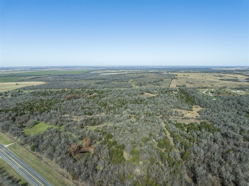 10 acres in Limestone County - photo 8