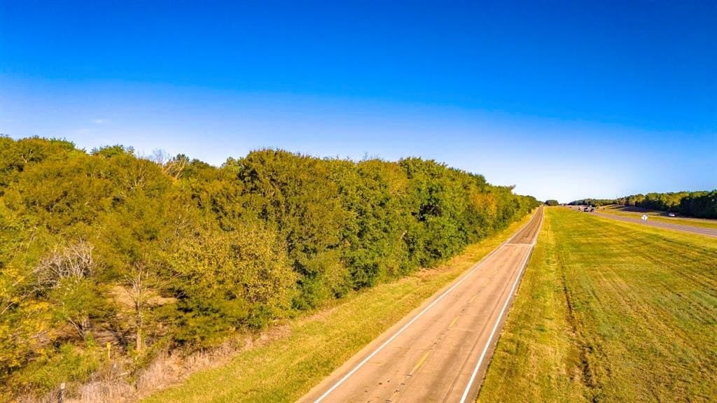 60.68 acres in Freestone County - photo 5