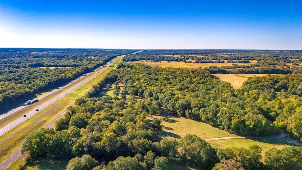 60.68 acres in Freestone County - photo 14