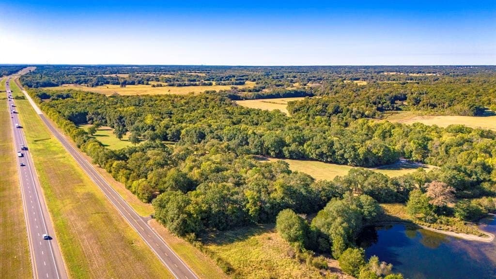 60.68 acres in Freestone County - photo 18
