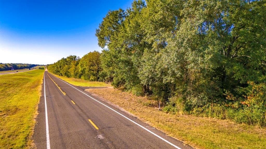60.68 acres in Freestone County - photo 9