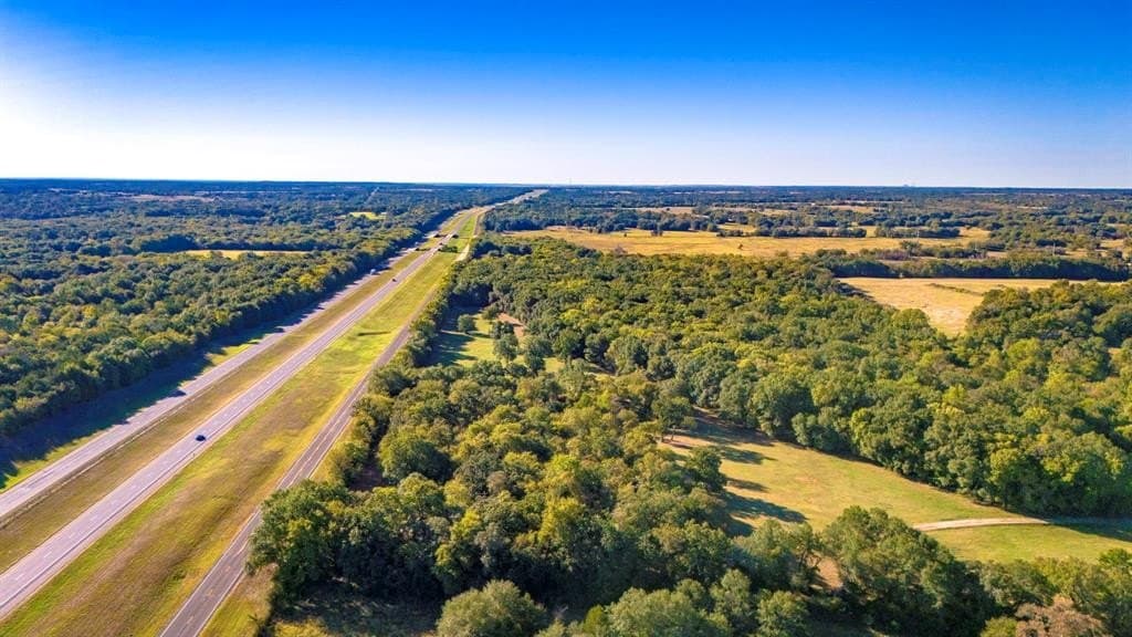 60.68 acres in Freestone County - photo 13