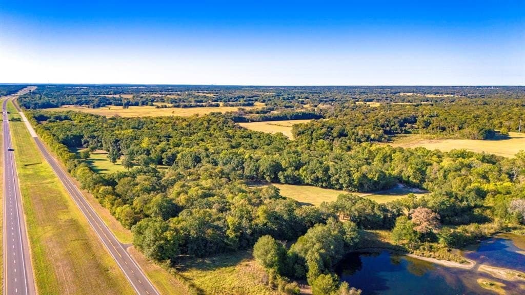 60.68 acres in Freestone County - photo 11