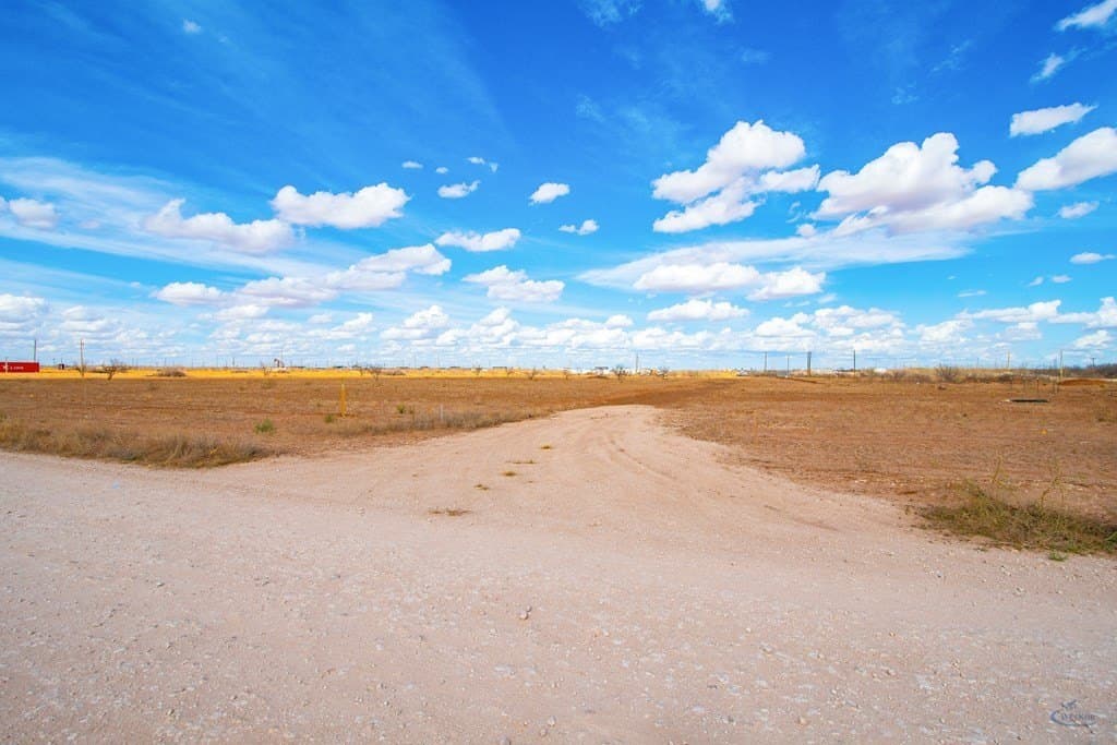 5.29 acres in Midland County - photo 9