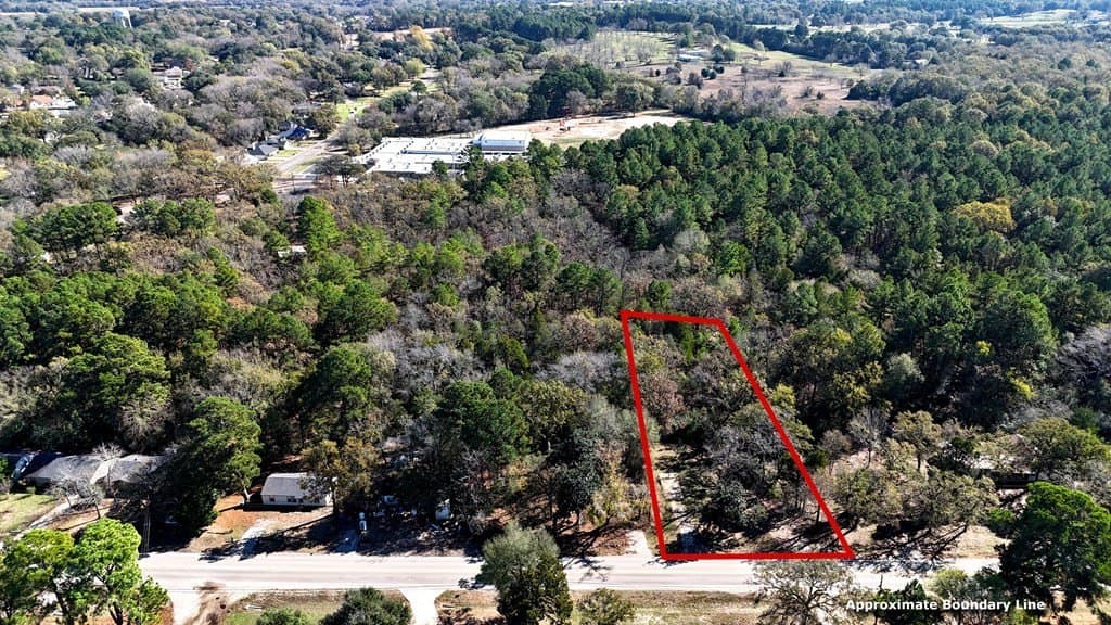 0.8 acres in Henderson County - photo 2