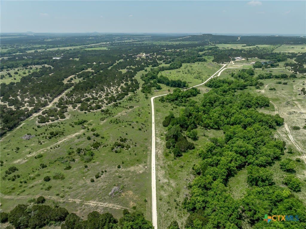 15 acres in Lampasas County - photo 4
