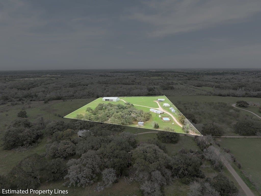 12.5 acres in Colorado County - photo 5