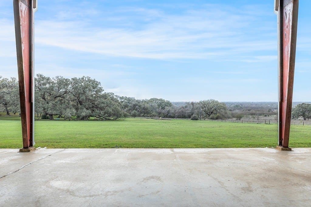 12.5 acres in Colorado County - photo 2