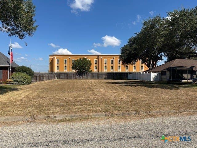 0.22 acres in Victoria County - photo 4