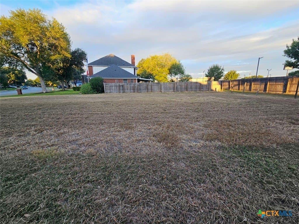 0.22 acres in Victoria County - photo 9