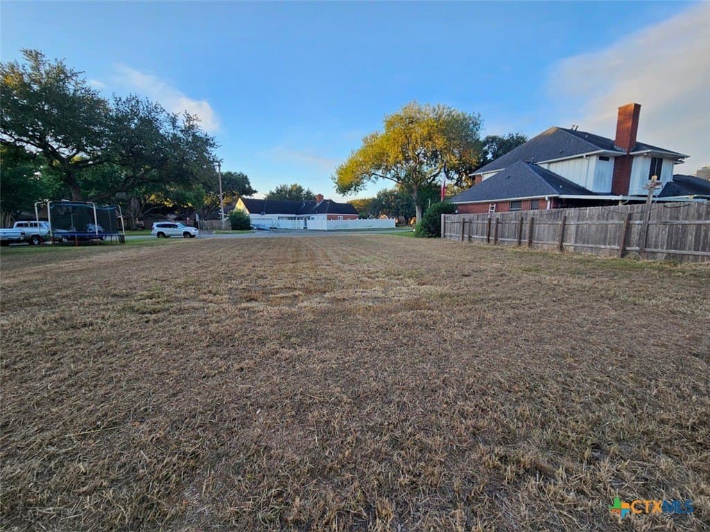 0.22 acres in Victoria County - photo 5