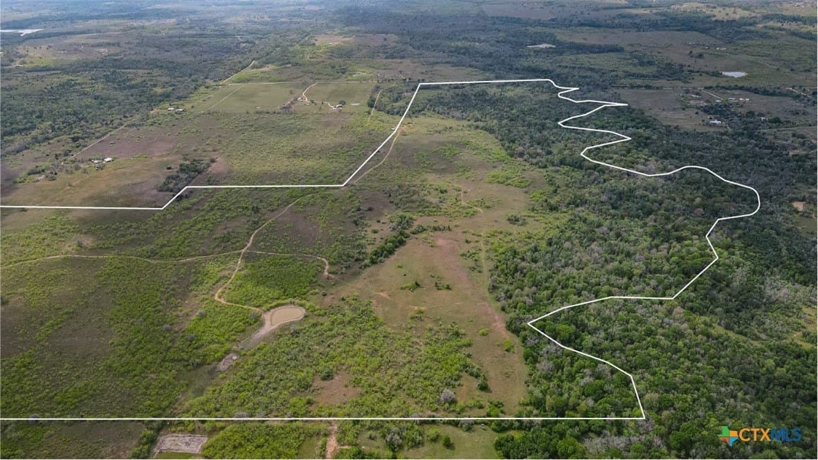 381 acres in Fayette County - photo 3