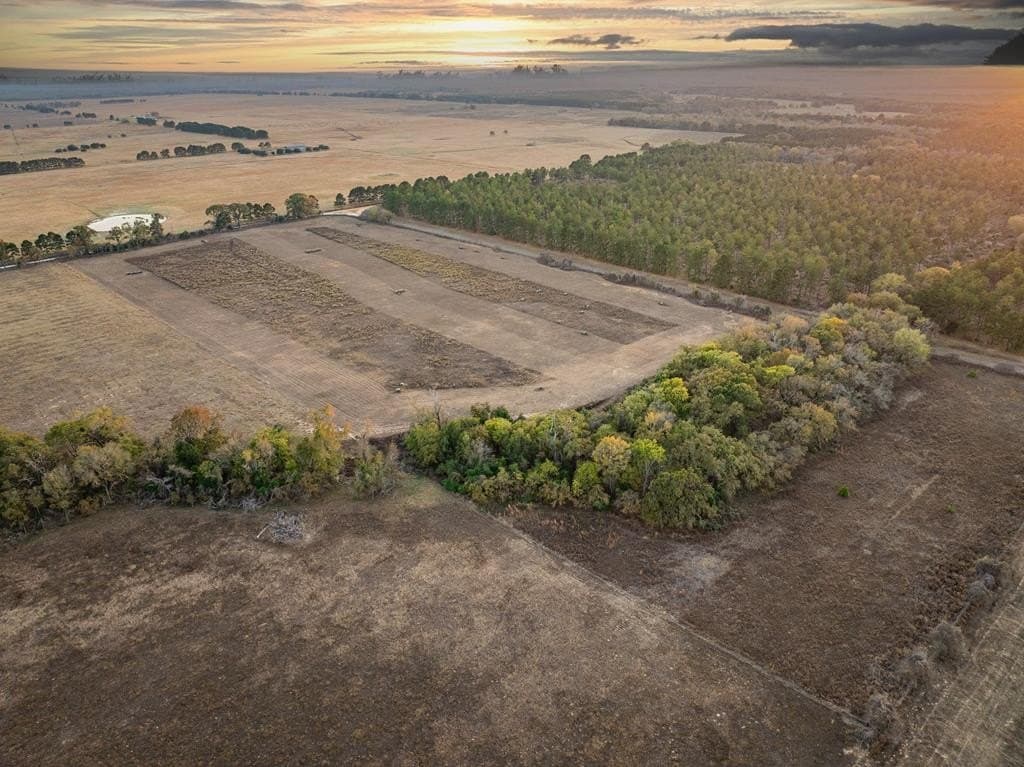 10.6 acres in ANDERSON County - photo 5
