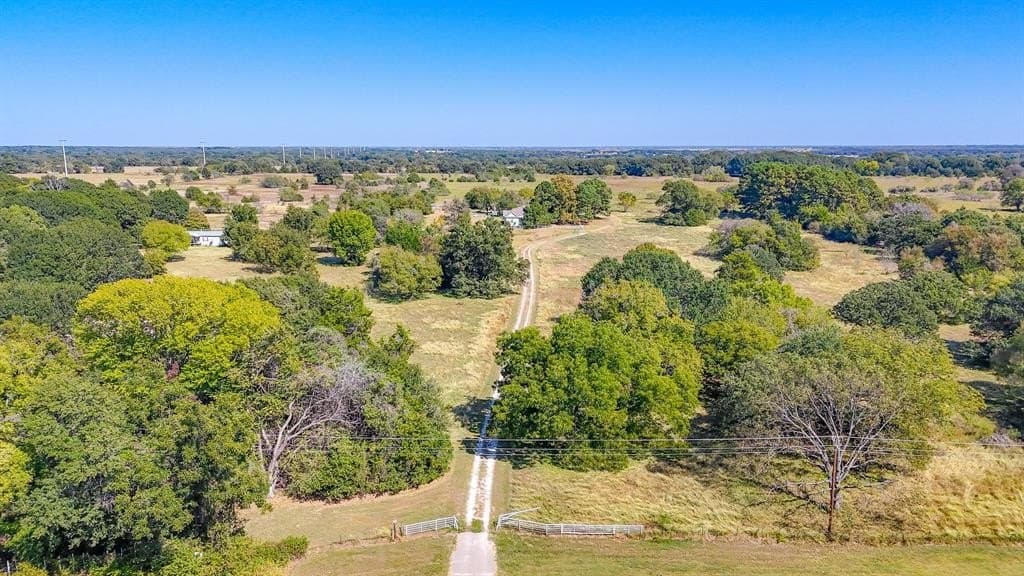 56.84 acres in Navarro County - photo 31