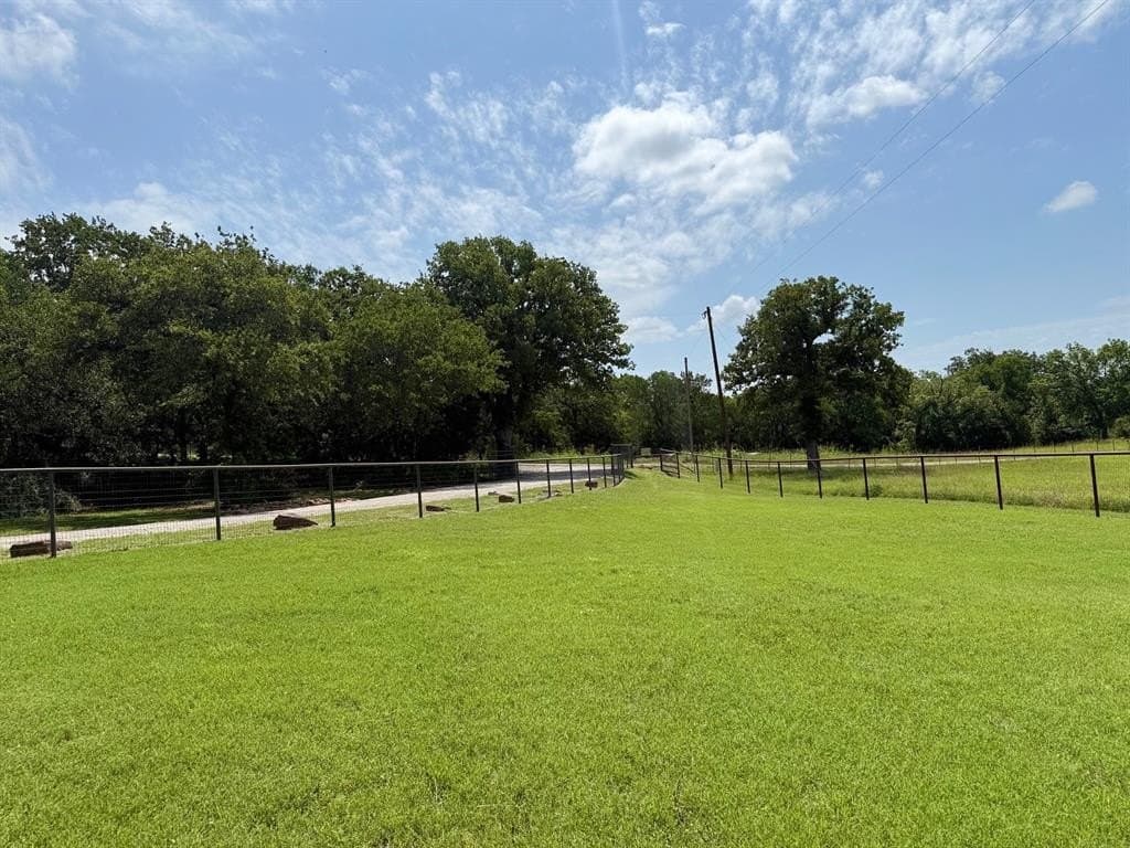 66.17 acres in Palo Pinto County - photo 4